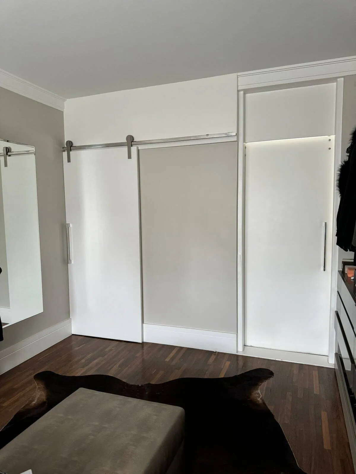 Imagem Oportunidade: Sobrado Mobiliado no Alphaville Residencial Dois