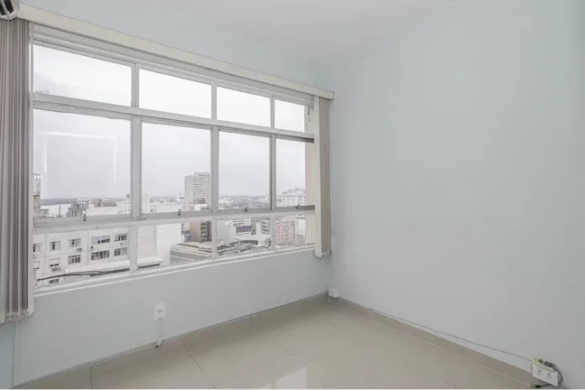 Imagem Sala para venda no bairro Centro Histórico em Porto Alegre