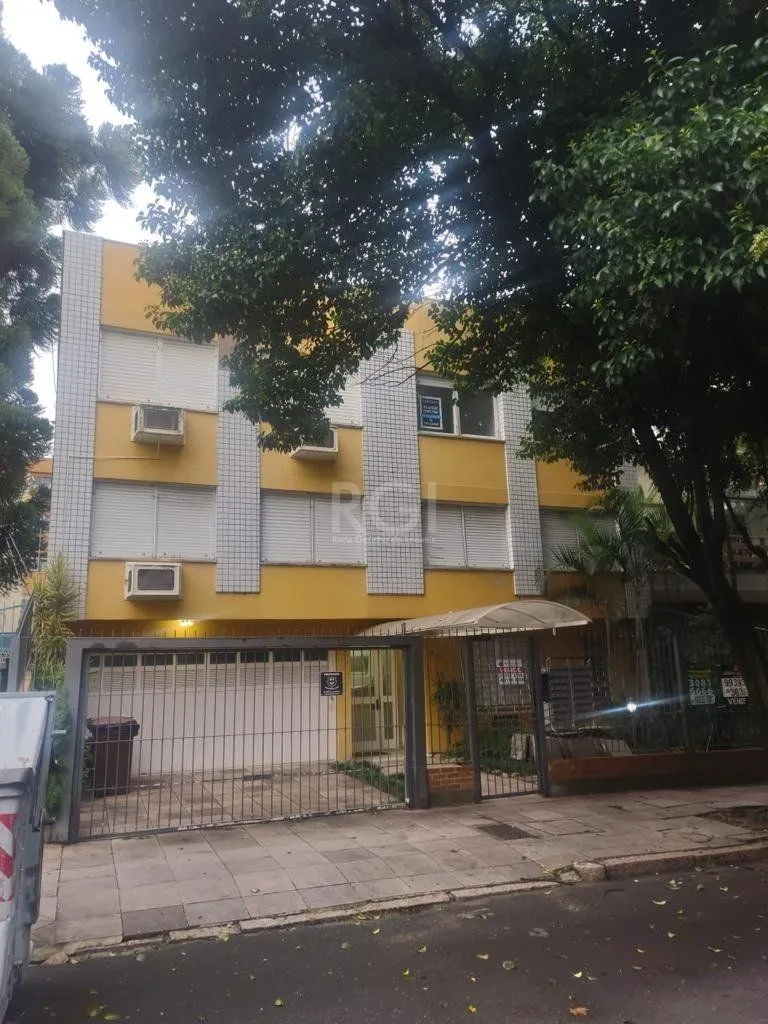 Imagem Apartamento - 73.19m², 3 Quartos, sendo 1 suites, Mont Serrat, Porto Alegre/RS