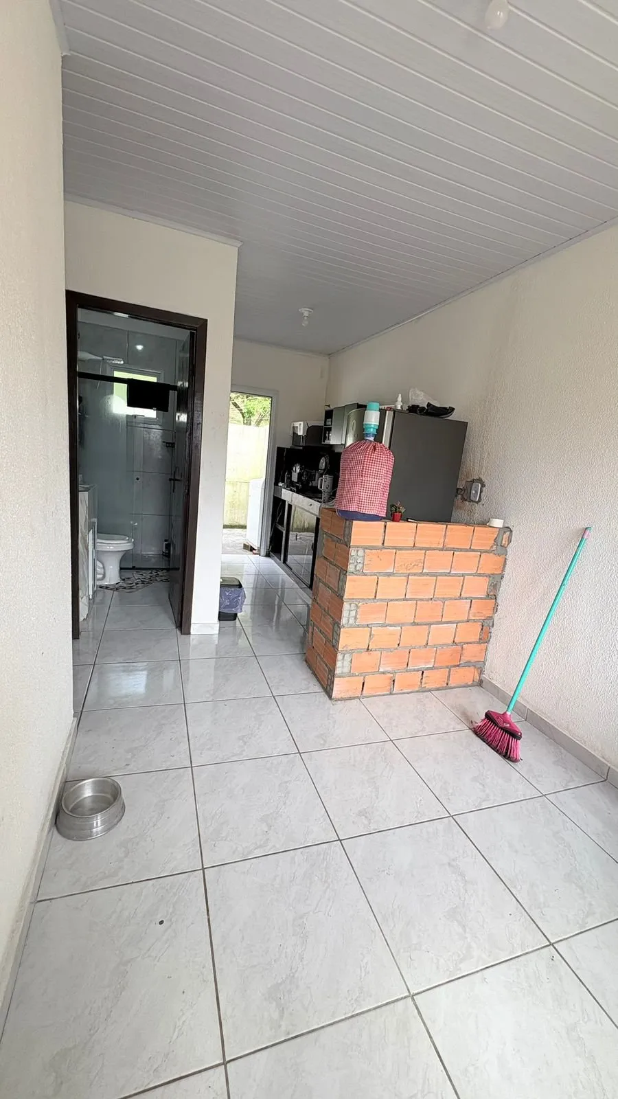 Imagem Sobrado a venda no Centro de Viamão com quintal