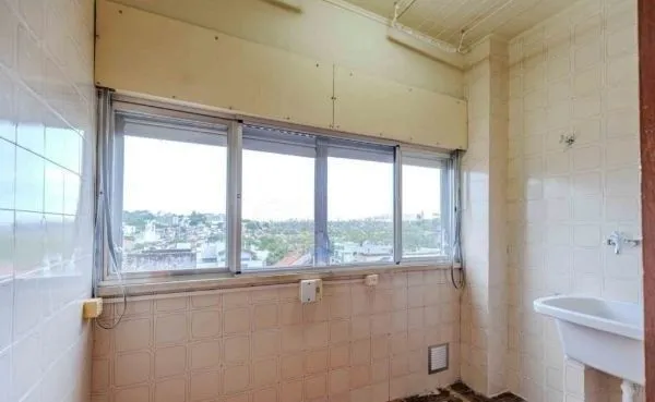 Imagem Apartamento na Medianeira de 2 dormitórios e vaga DESOCUPADO