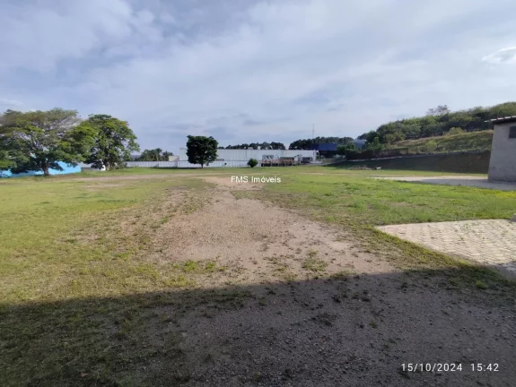 Imagem Galpão com pátio aberto cabine de 750kwas Comercial de Alto Padrão para Locação em Itatiba-SP - Distrito Industrial Alfredo Relo 3.857,85m².