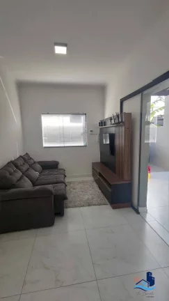 Imagem Casa Com 3 Quartos Sendo uma Suíte Pronta para Morar!!!