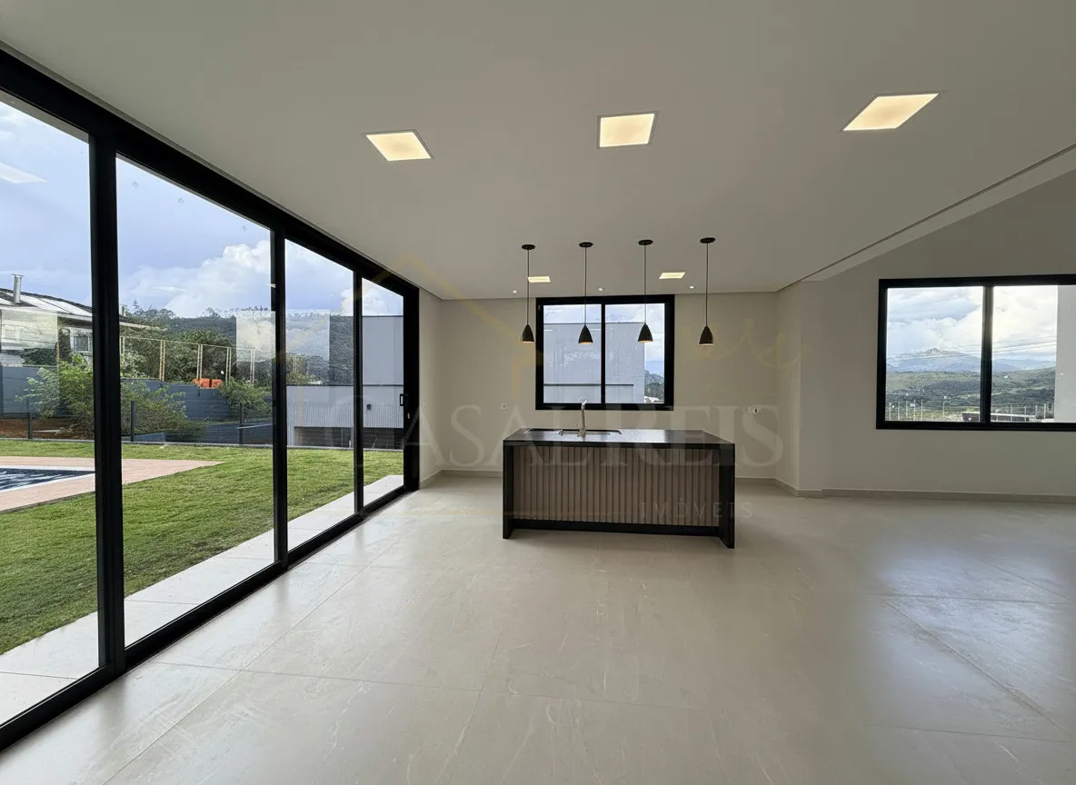 Imagem Casa 3 suítes à venda em Residencial Campo da Cachoeira, Poços de Caldas