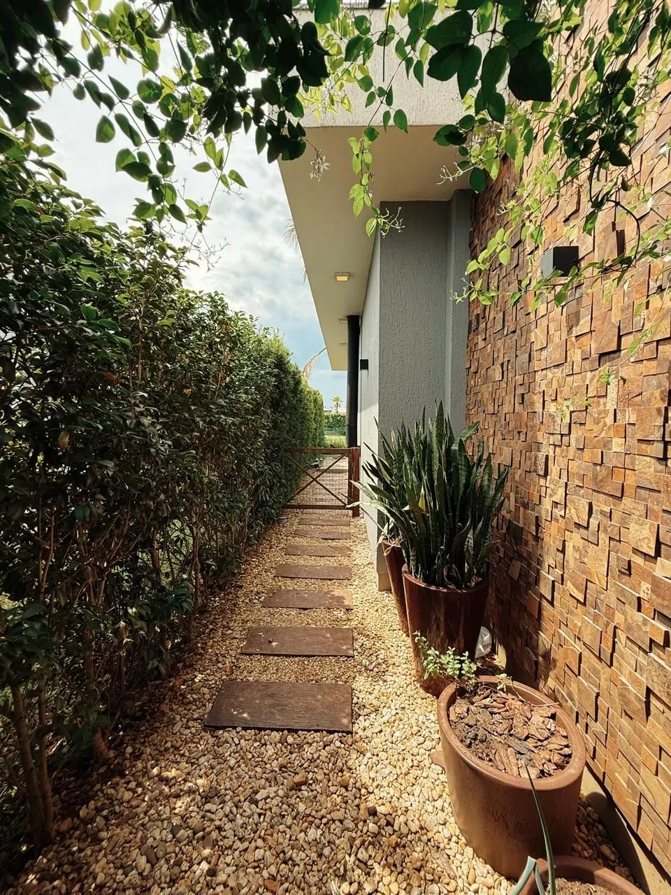 Imagem Casa à venda em Torres, com 2 quartos, 284860m2
