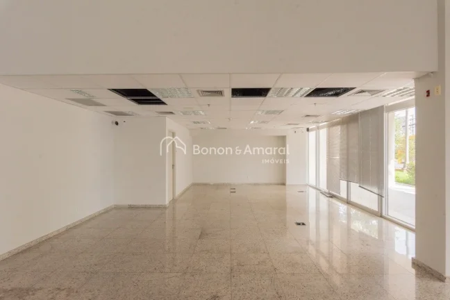 Imagem Excelente oportunidade para empresas que buscam um espaço amplo, moderno e bem localizado. Conjunto...