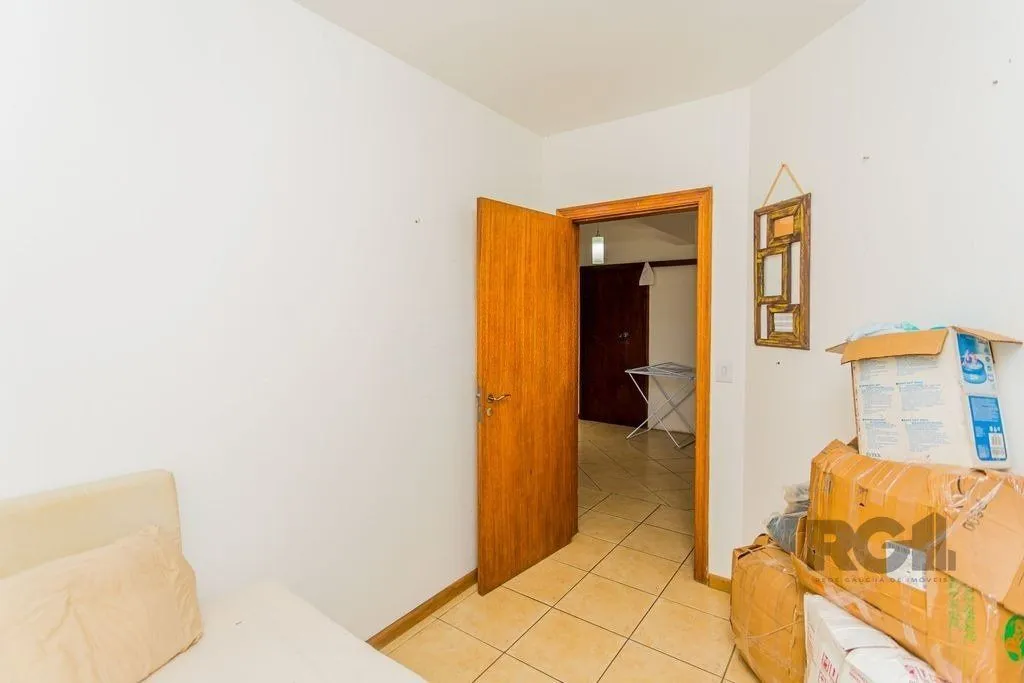Imagem Casa de 2 dormitórios no bairro Passo das Pedras