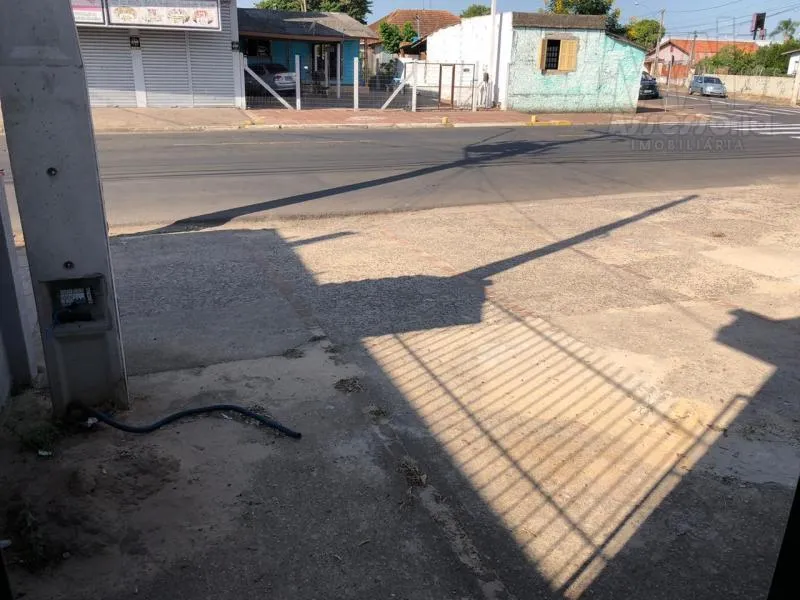 Imagem Sala Comercial para Locação em São Leopoldo / RS no bairro Campina