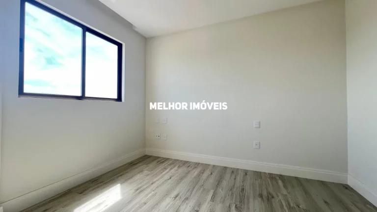 Imagem Apartamento Duplex à Venda com 04 dormitórios - Balneário Camboriú - SC