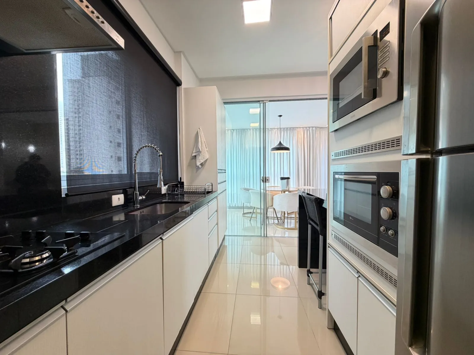 Imagem Apartamento com vista para o mar à venda com 142m2 por R$ 2.350.000,00