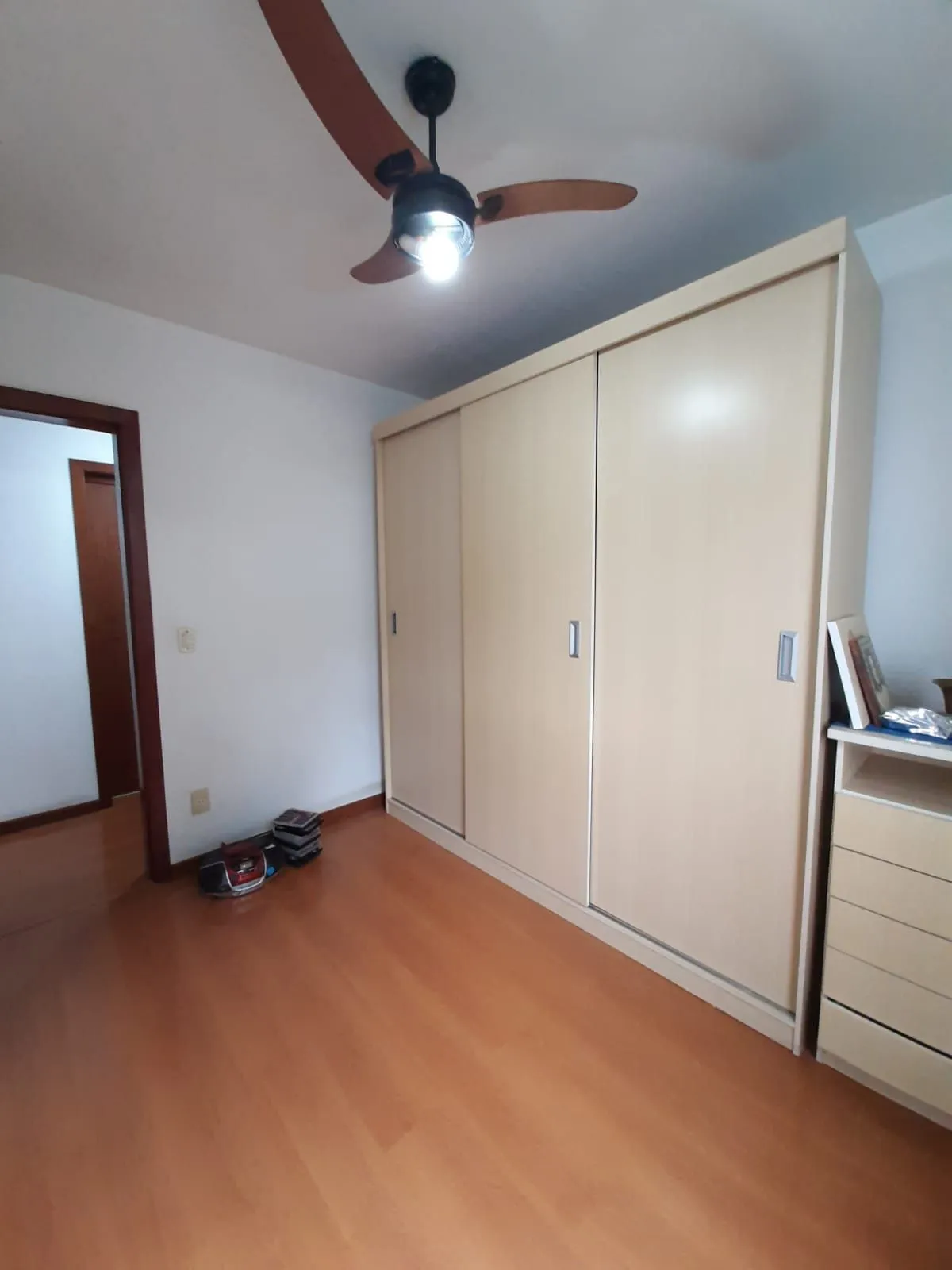 Imagem Apartamento de 2 Dormitórios para Vender no Centro Histórico