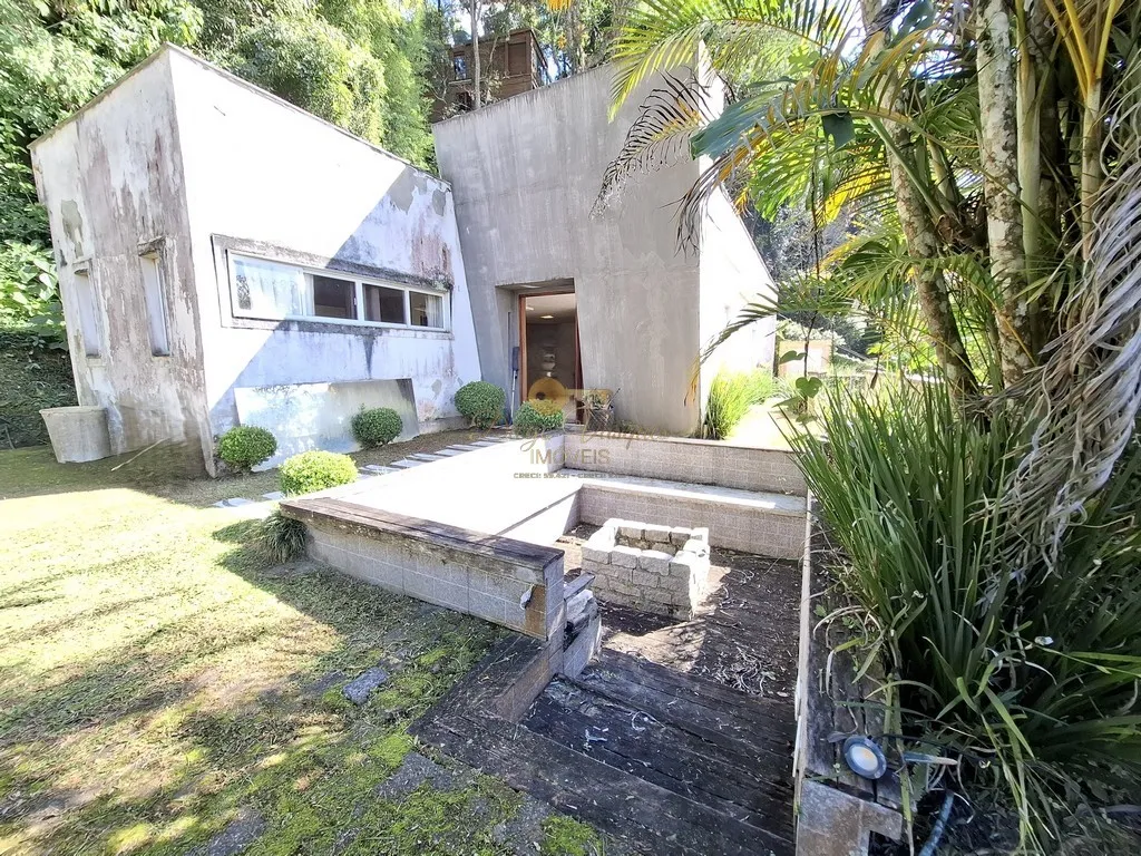 Foto do imóvel Casa para Venda em Teresópolis / RJ em Rua Omar Magalhães