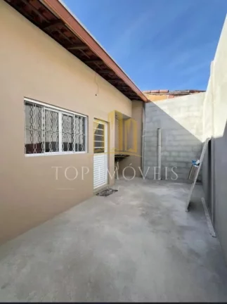 Imagem Casa à Venda no Bosque dos Eucaliptos – Recém-Reformada, Espaçosa e Pronta para Morar! Se você está em busca de conforto, praticidade e uma localização privilegiada, encontrou o seu novo lar!