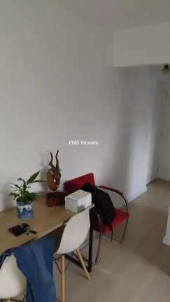Imagem Apartamento à venda em Mirandópolis, São Paulo-SP: 1 quarto, 1 sala, 1 vaga de garagem, 40 m² de área. Venha conferir!