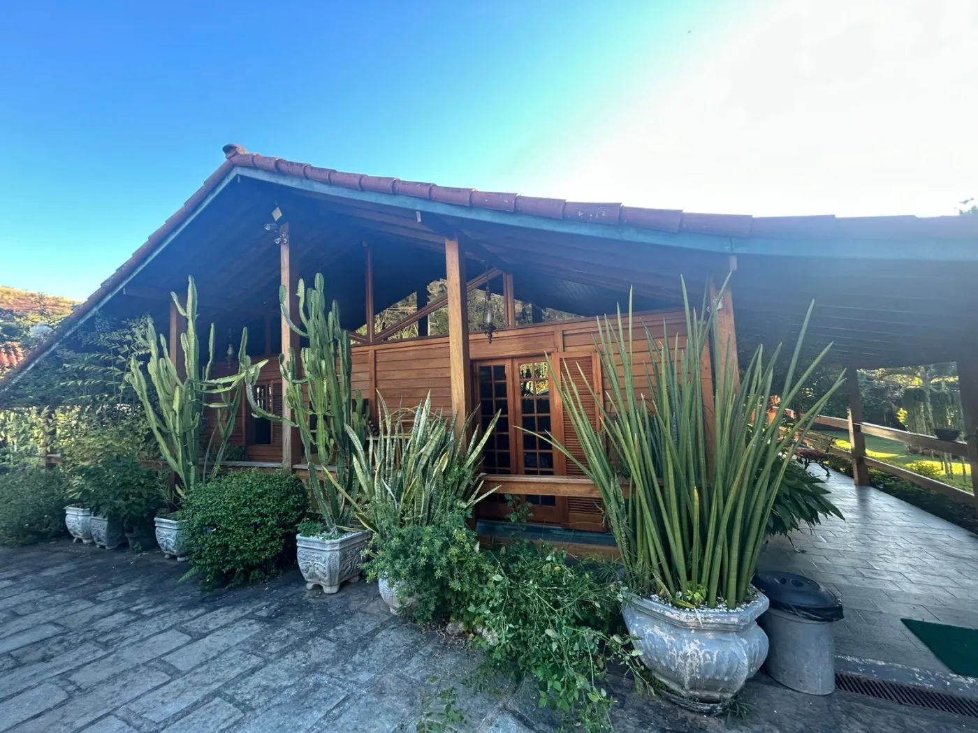 Foto do imóvel Casa para Venda em Petrópolis / RJ em Estrada do Fagundes