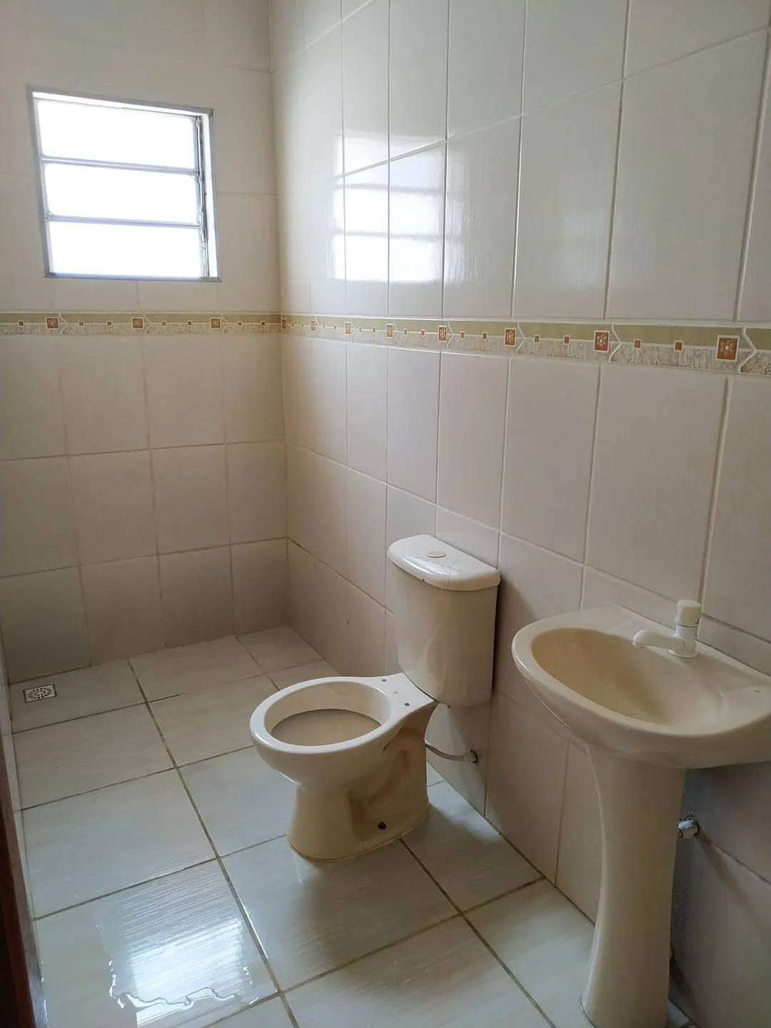 Imagem Casa à venda 2 Quartos, 1 Suite, 2 Vagas, 125M², Residencial e Comercial Cidade Morumbi, Pindamonhangaba - SP