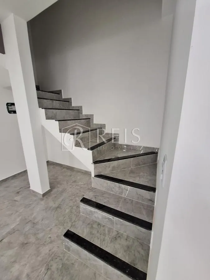 Imagem Casa para Venda em Rio das Ostras, Enseada das Gaivotas, 2 dormitórios, 2 suítes, 3 banheiros, 1 vaga