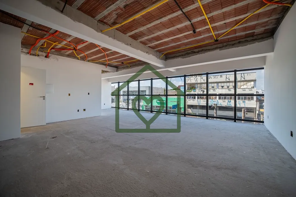 Imagem Descubra a fantástica oportunidade de investimento em Porto Alegre! 
Prédio Comercial Novo Av. Pro...