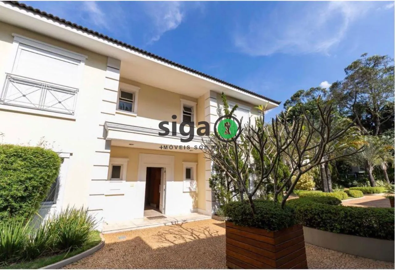 Imagem Casa em Condomínio a venda em Alto da Boa Vista com 4 quartos