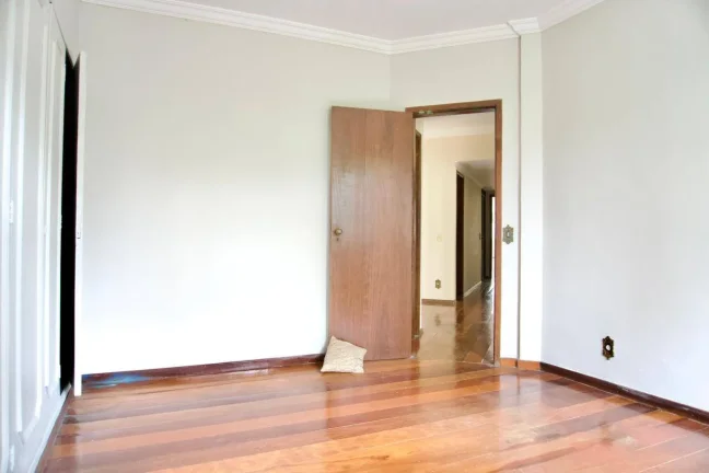 Imagem Apartamento à Venda em Lourdes | Em Frente à Praça da Assembleia |4 Quartos