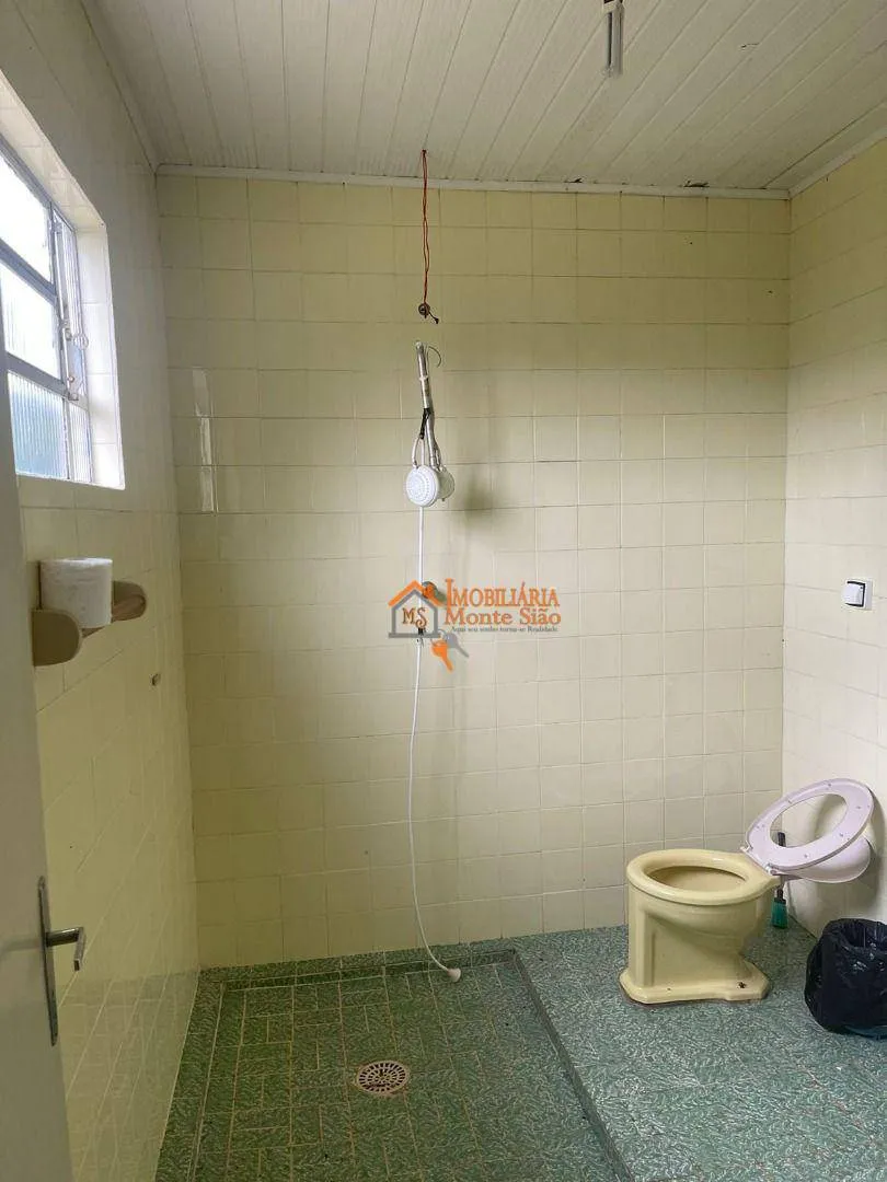 Imagem Chácara com 2 dormitórios à venda, 3060 m² por R$ 636.000,00 - Água Azul - Guarulhos/SP