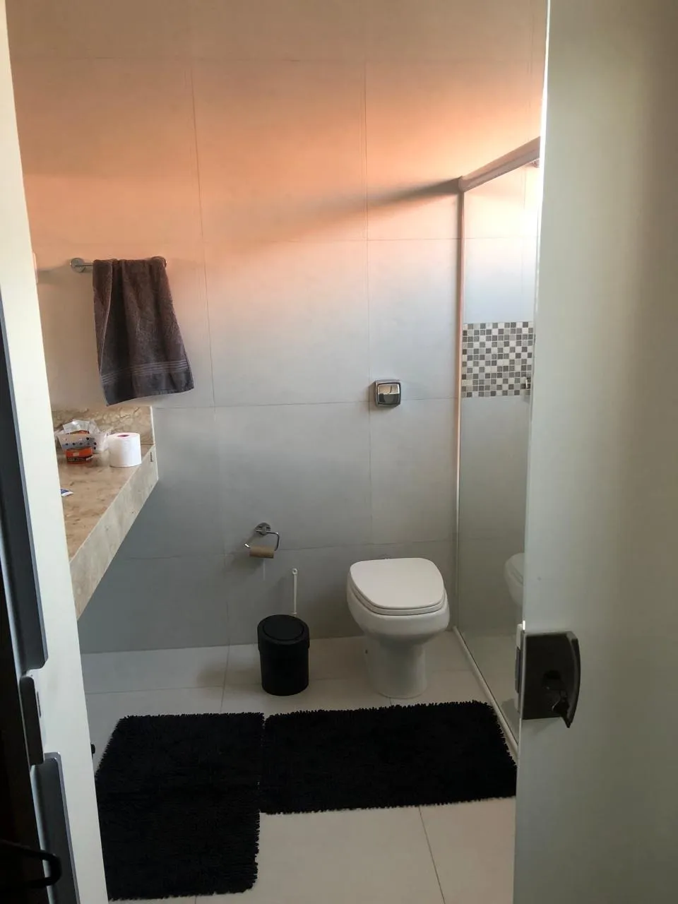 Imagem Condomínio Portal do Sabiá ? Casa 3 Suítes, 1 Quarto, Área Gourmet de 90m², Escritório, 330m² de Construção
