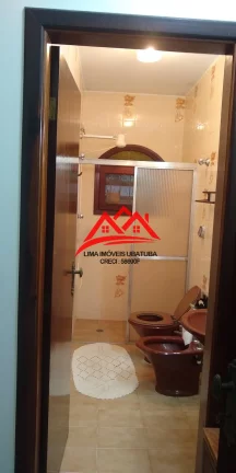 Imagem Casa térrea no Itaguá, Ubatuba, para venda, com 3 suítes, 2 vagas