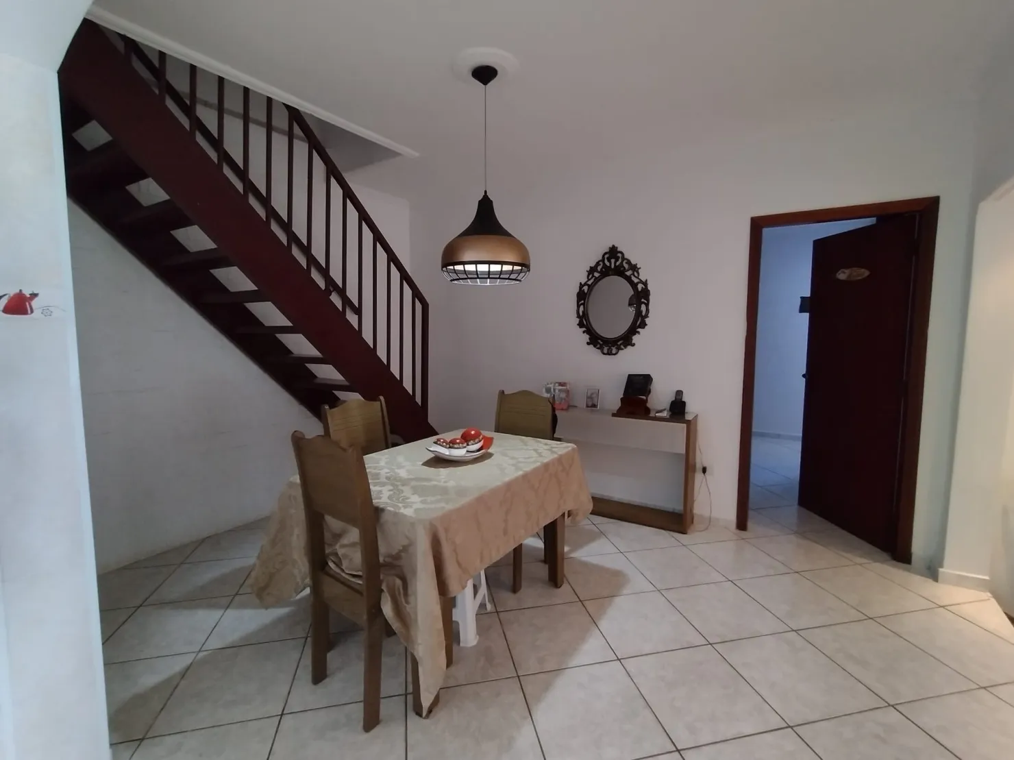 Imagem Casa à venda 3 Quartos, 1 Suite, 8 Vagas, 225M², Jardim América, Taubaté - SP