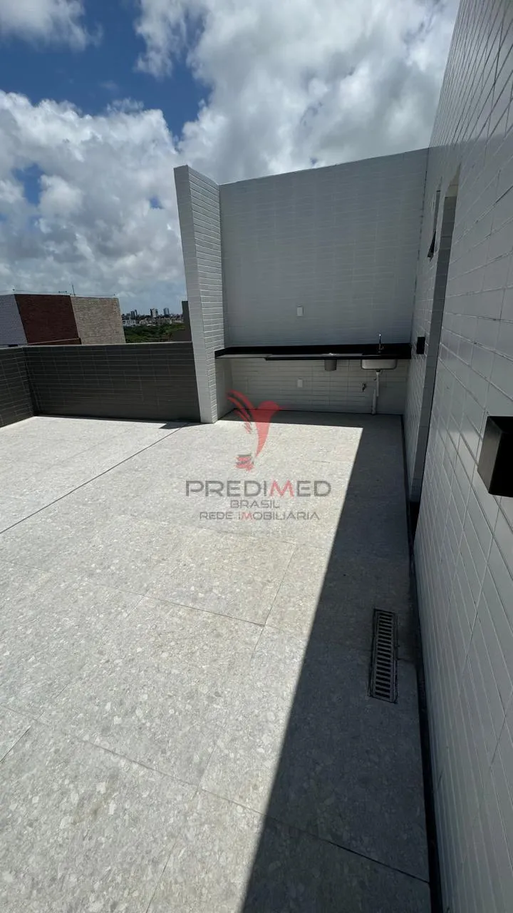 Imagem Oportunidade cobertura 3 quartos em altiplano Cabo Branco - prédio novo