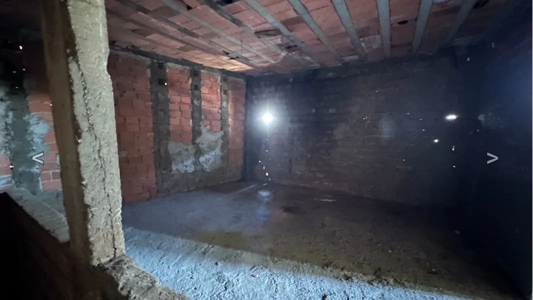 Imagem Aluguel de GALPÃO industrial, 1 banheiro e 261,51 m2 de área!