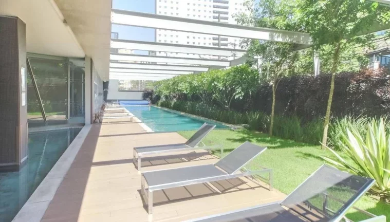 Imagem Apartamento disponível para venda no Condomínio Vila Nova Luxury Home Design, com 70m², 1 dormitório e 2 vagas de garagem