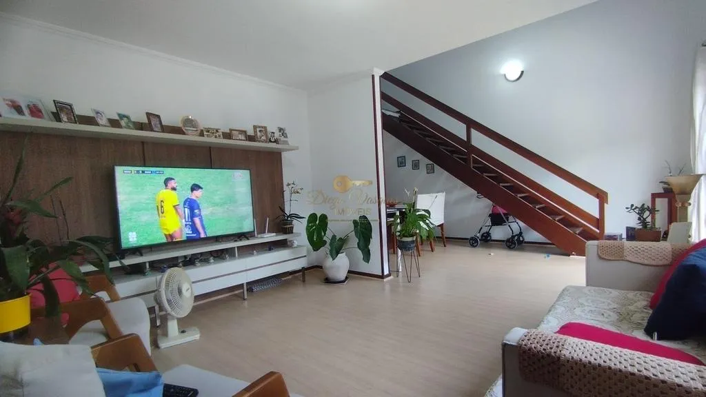 Imagem Casa em Condomínio para Venda em Teresópolis / RJ no bairro Granja Guarani