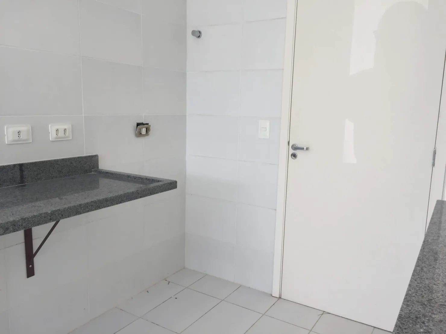 Imagem Casa à venda 3 Quartos, 1 Suite, 4 Vagas, 250M², Água Preta, Pindamonhangaba - SP