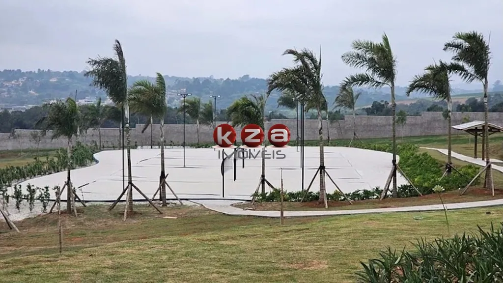 Imagem Terreno de 2.100 m² à venda no Condomínio Portofino em Piedade-SP: Conquiste seu espaço exclusivo!