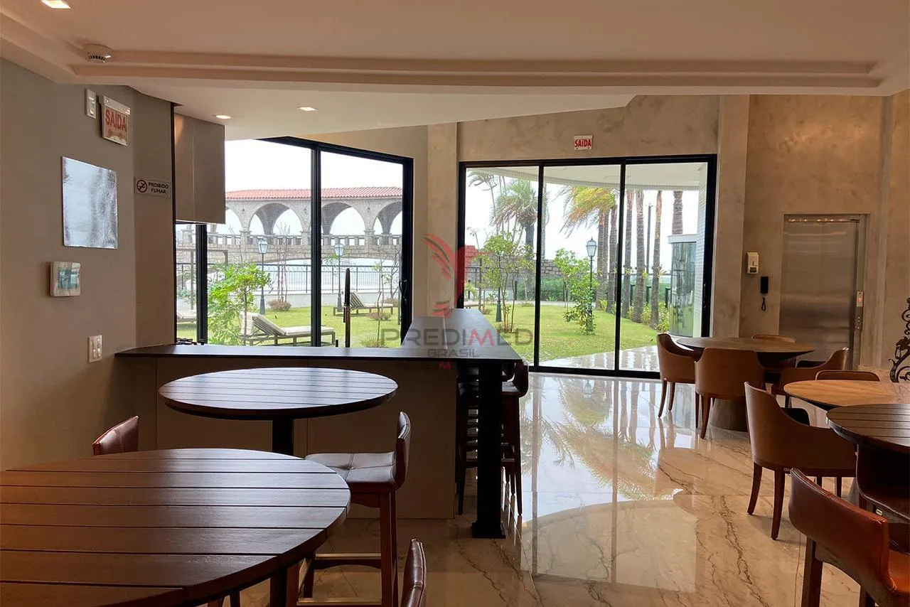 Imagem Pé na areia em Itapema com 4 Suites, living integrado, churrasqueira, 3 vagas ,vista mar