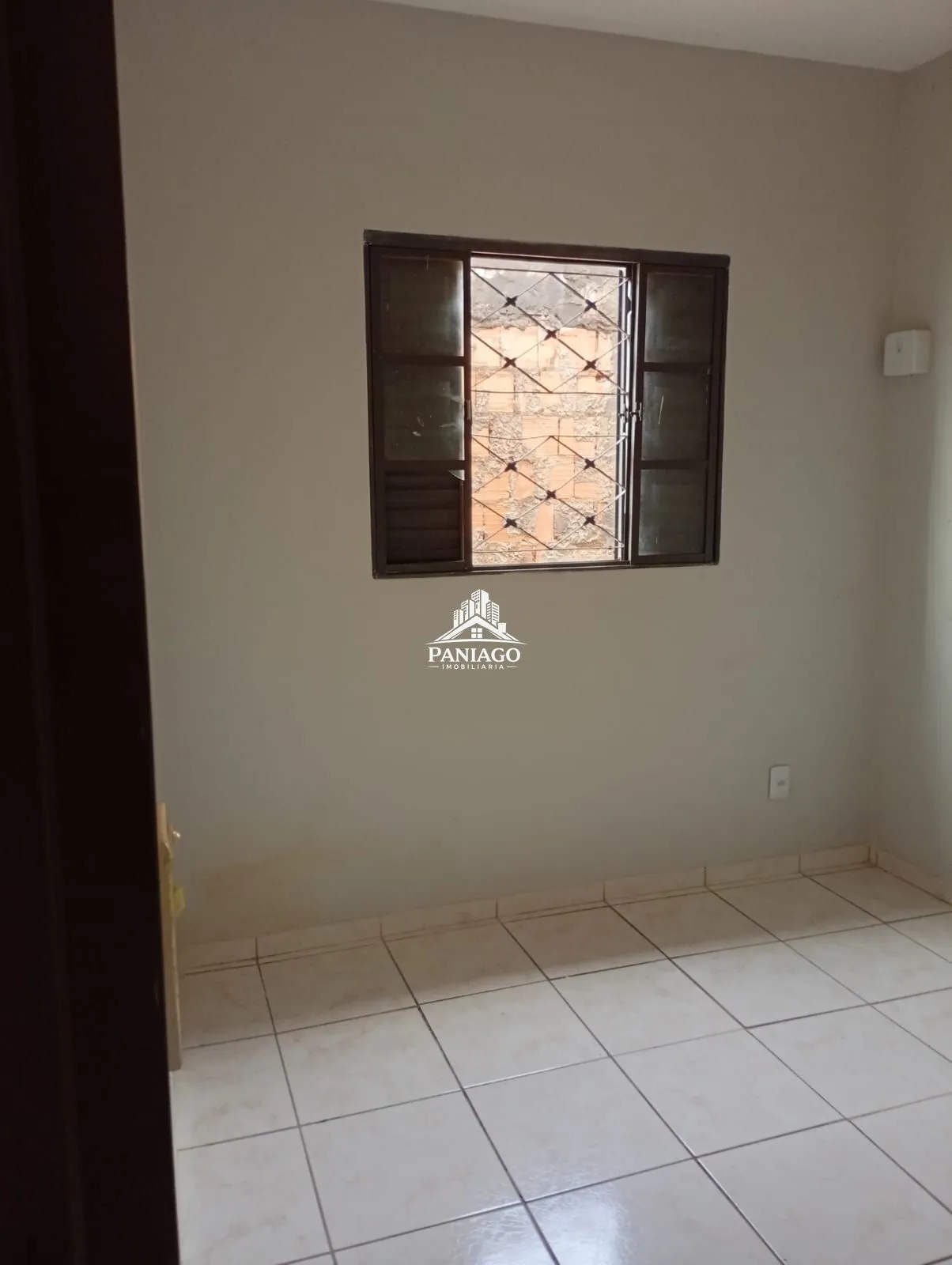 Imagem CASA A VENDA COM 2/4 NO BAIRRO CRISTO REI EM VG