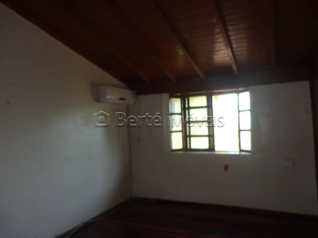Imagem Casa para Venda - 101.25m², 4 dormitórios, 1 vaga - Campo Novo