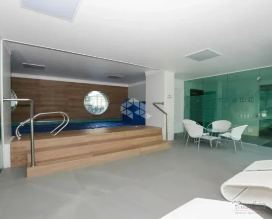 Imagem Apartamento semi-mobiliado à venda com 4 suítes, sendo uma master com closet, lavabo, sacada com c...