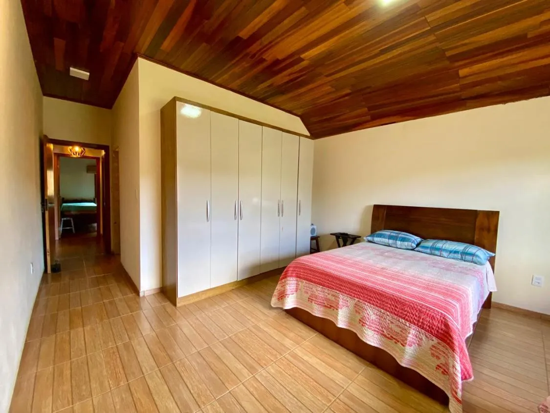 Imagem Vendo excelente chácara em Bonfim/MG com 5.525 m² de área total,