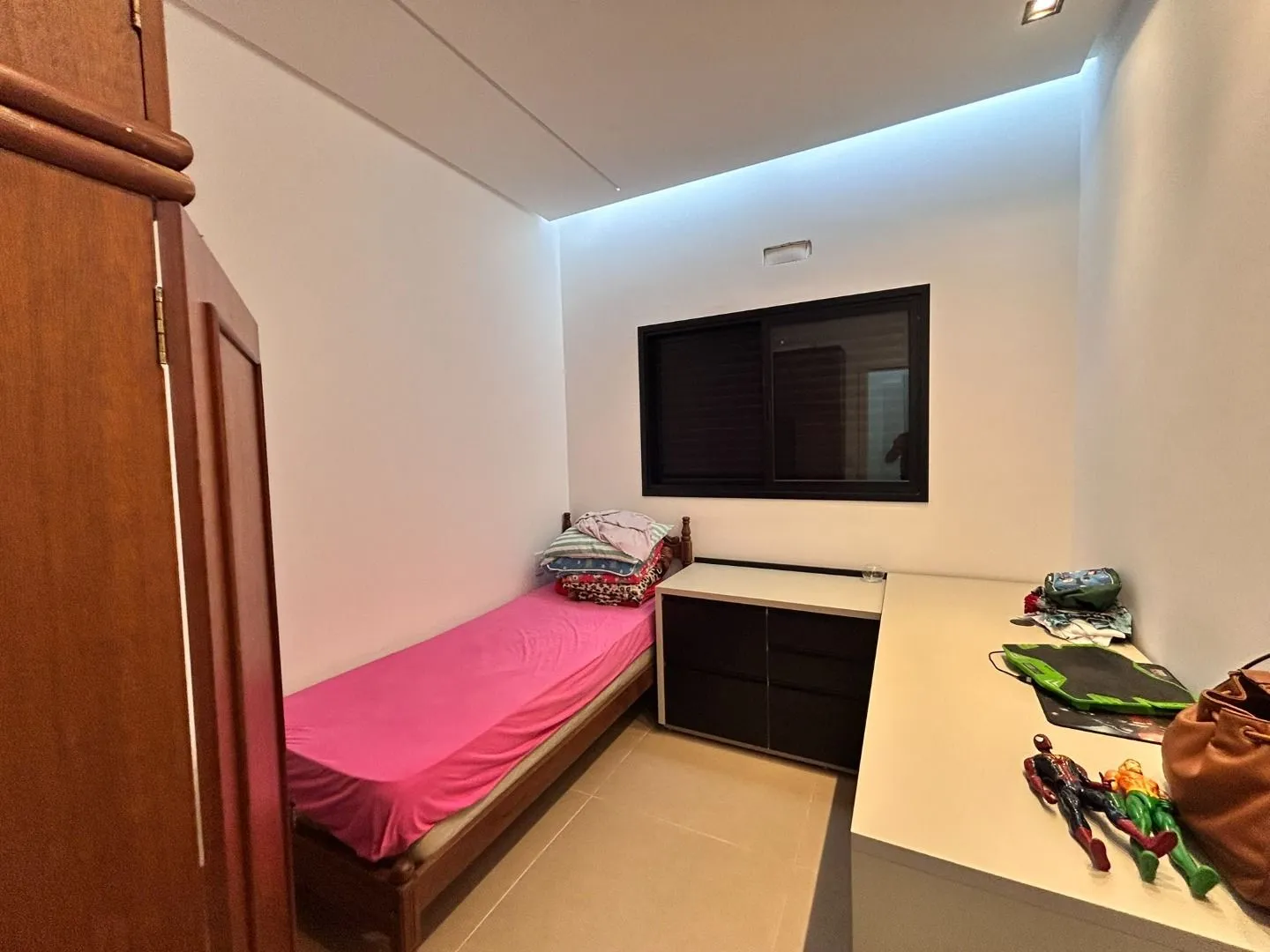 Imagem Casa com 3 dormitórios à venda por R$ 680.000,00 - Laranjeiras - Patos de Minas/MG