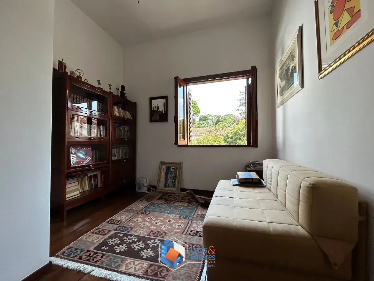 Imagem Casa de vila para venda em Jardim Hípico com 3 quartos, sendo 1 suíte, 228m²