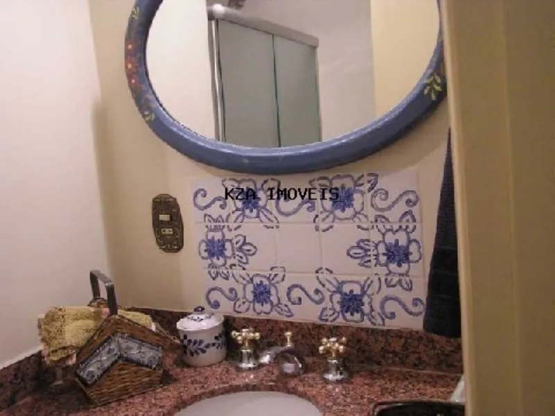 Imagem Imponente mansão de alto padrão em condomínio exclusivo de Valinhos-SP: 4 quartos, 2 suítes, 5 banheiros, 3 vagas, 450m².