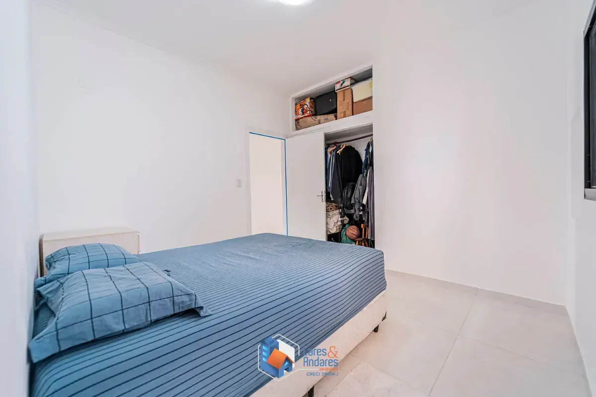 Imagem Casa de vila para venda em Chácara Monte Alegre com 3 quartos, sendo 2 suítes, 250m²