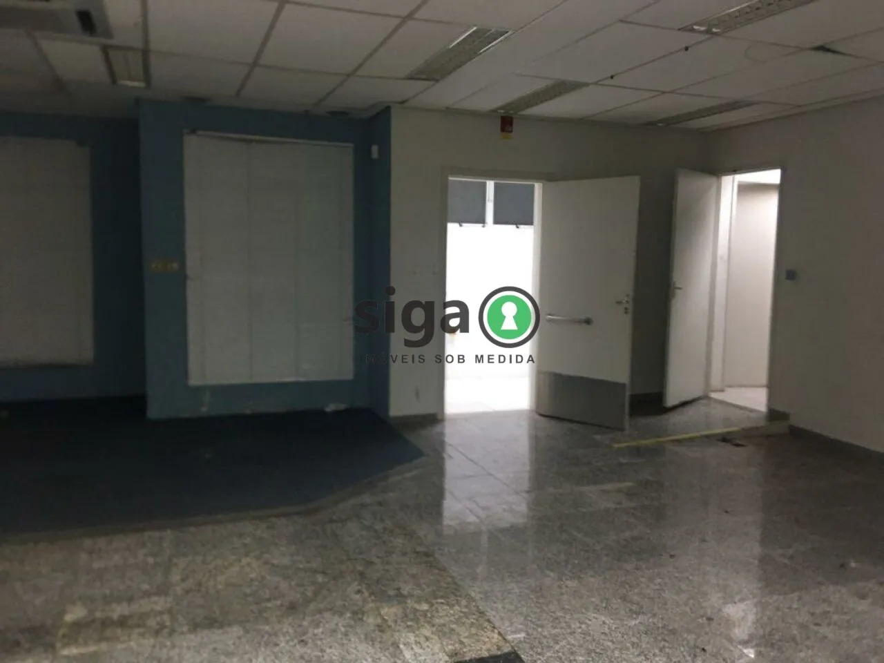 Imagem Casa Comercial para Locação no Jardim América/ Pinheiros com 359m² e 20 vagas de estacionamento