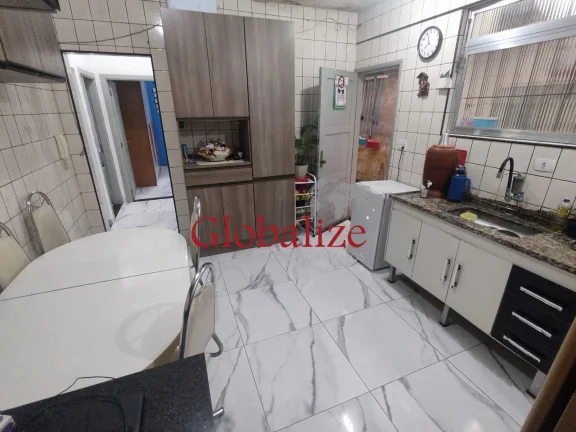 Imagem Lindo apartamento Térreo de 2 dormitórios com quintal externo privativo no bairro do Macuco em Santos (SP) por R$.320.000,00 !