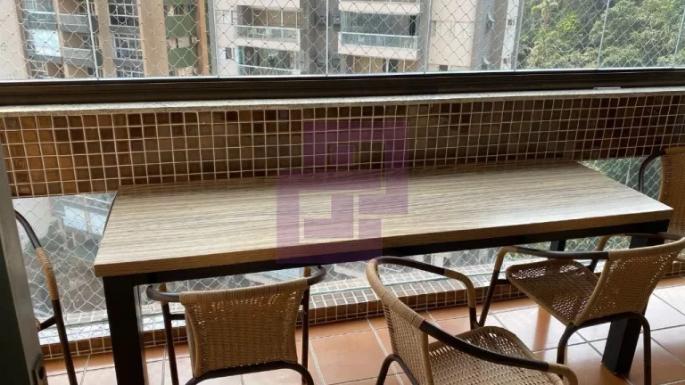 Imagem Aluguel de Apartamento Padrão com 3 Dormitórios em Pitangueiras, Guarujá
