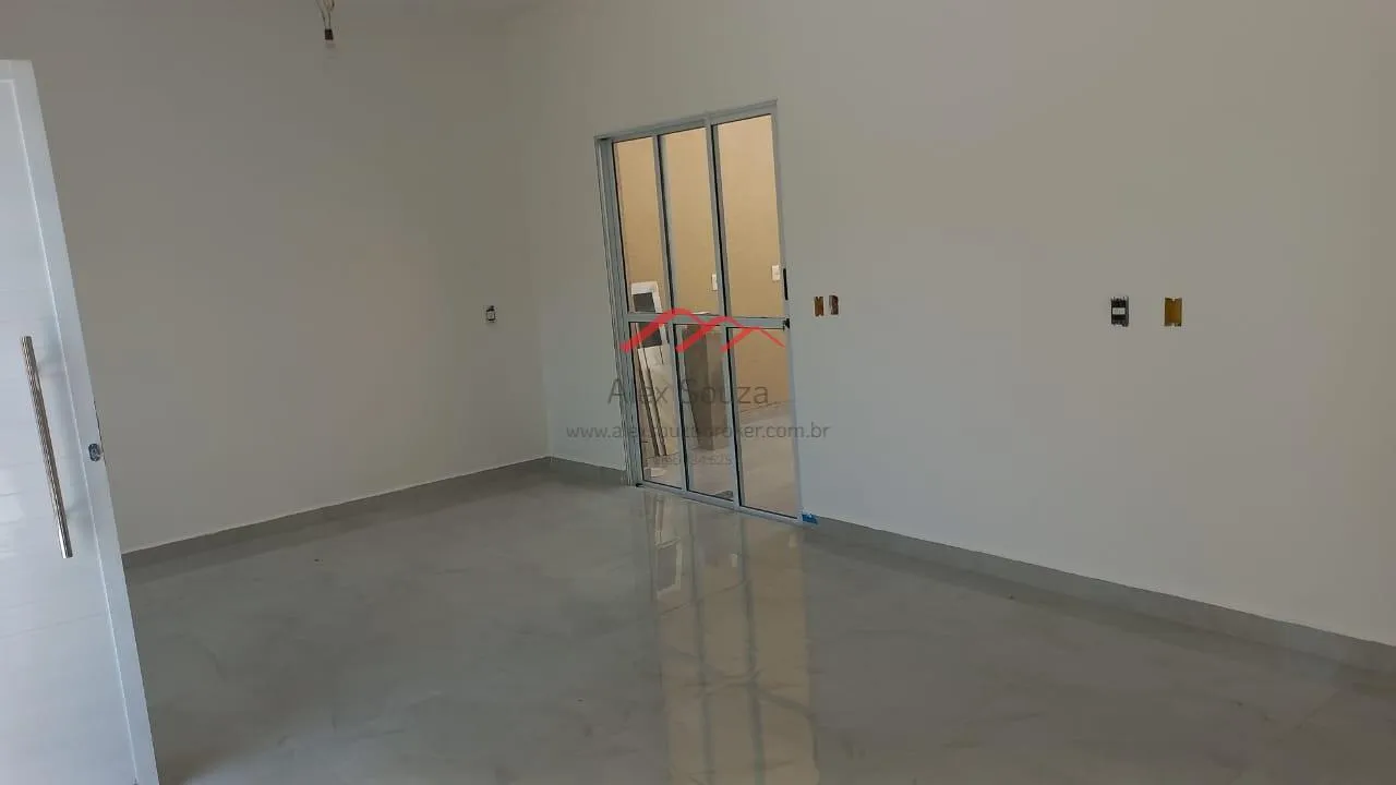 Imagem Casa para Venda em Hortolândia, Loteamento Jardim Vila Verde, 3 dormitórios, 1 suíte, 2 banheiros, 2 vagas