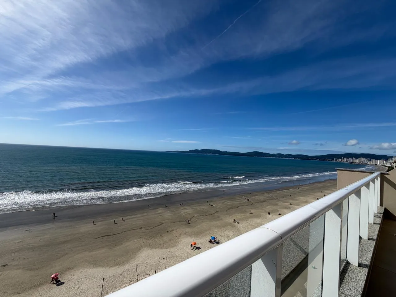 Imagem Apartamento com vista para o mar à venda com 192m2 por R$ 6.590.000,00