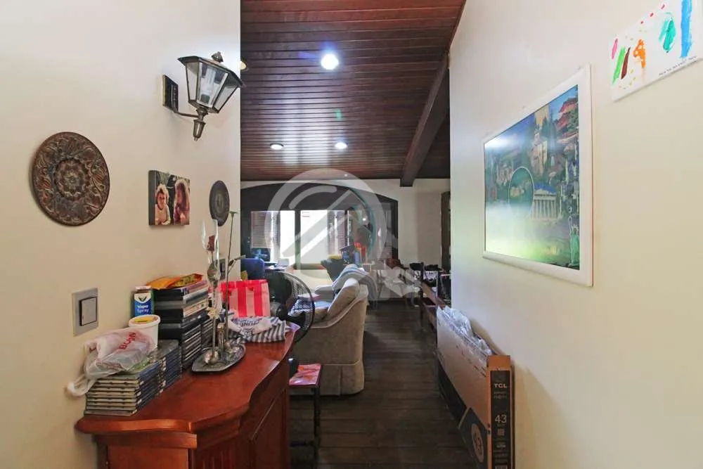 Imagem Você procura uma casa com estilo, próprio para o conforto e bem estar da sua família? Essa bela r...