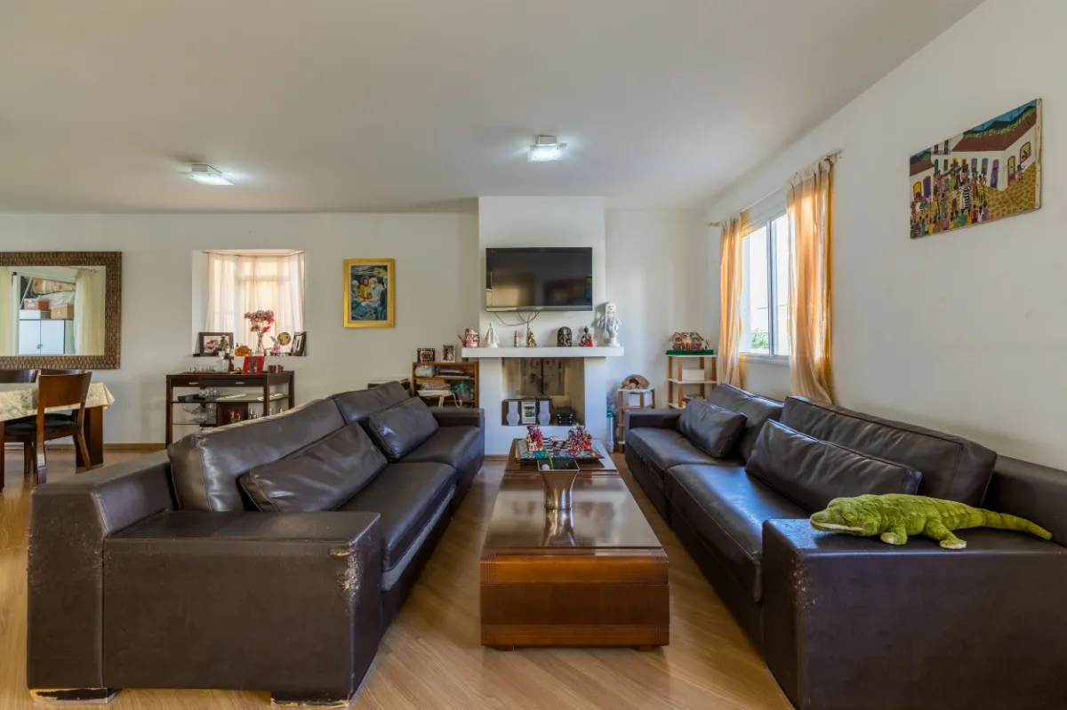 Imagem Casa no condomínio Villa Novas Tatuapé 1 para venda com 3 quartos, sendo 3 suítes, 180m2